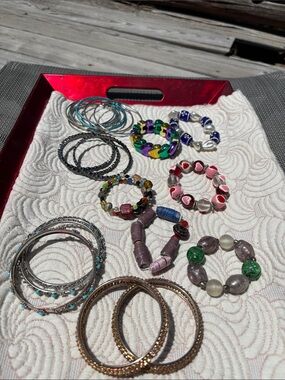 10+ pc Assorted Bracelet lot beads, bangles, sparkly and stretchy